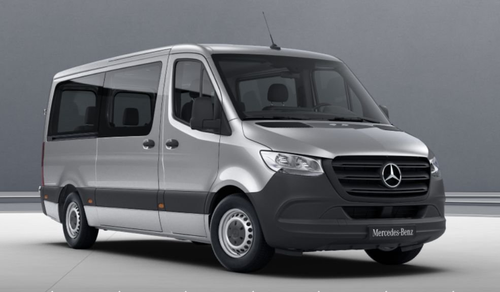 Mercedes-Benz revoluciona el transporte urbano con la nueva eSprinter eléctrica