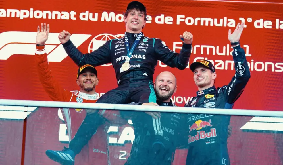 F1: Kimi Antonelli vuelve a imponerse sobre Russell y la tensión crece en Mercedes