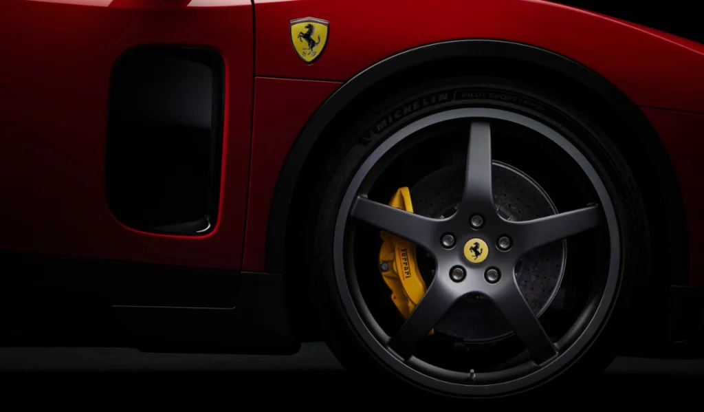 Ferrari Luce: el polémico eléctrico que hizo caer las acciones y que muchos no llaman Ferrari