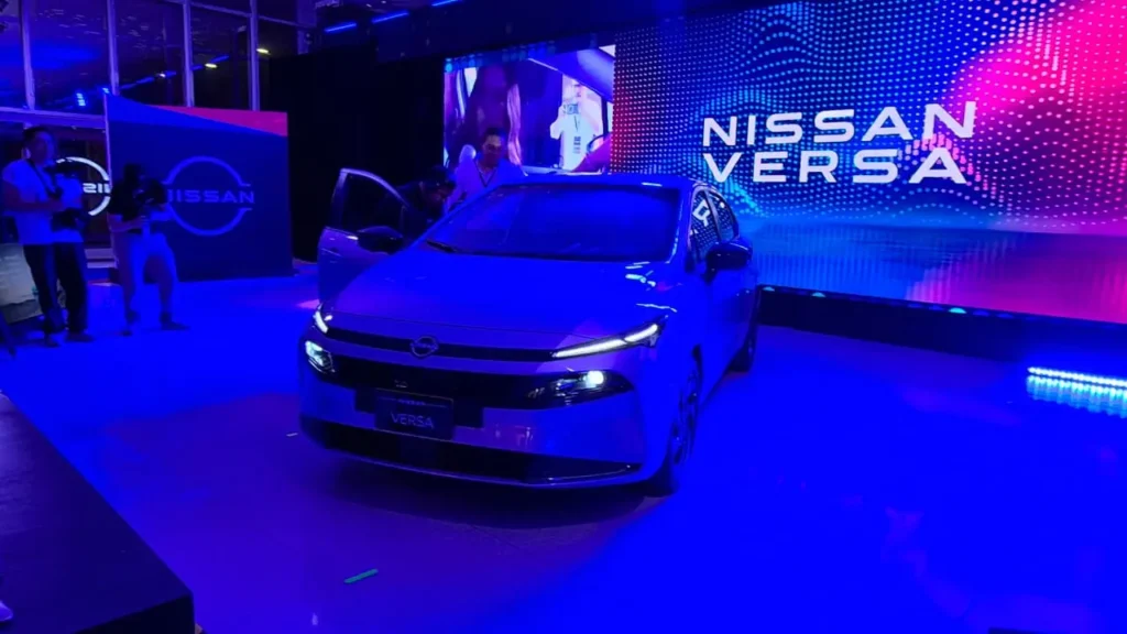 Nissan Versa 2027 llega a Colombia: más seguridad y tecnología desde $75,9 millones
