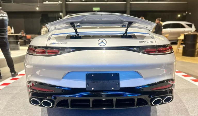 Mercedes-AMG GT 43 llega a Colombia: 416 caballos con turbo de Fórmula 1 y tracción trasera