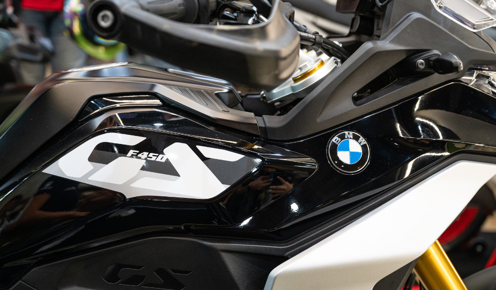 La nueva F 450 GS de BMW redefine el espíritu adventure con el concepto URBEX