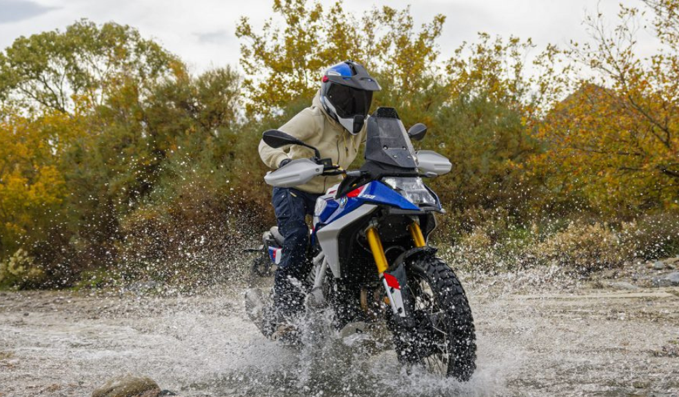 La nueva F 450 GS de BMW redefine el espíritu adventure con el concepto URBEX
