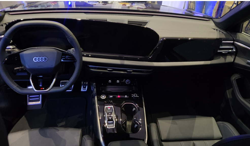 Audi A5 llega a Colombia con tecnología Mild Hybrid de 48V y hasta 268 caballos