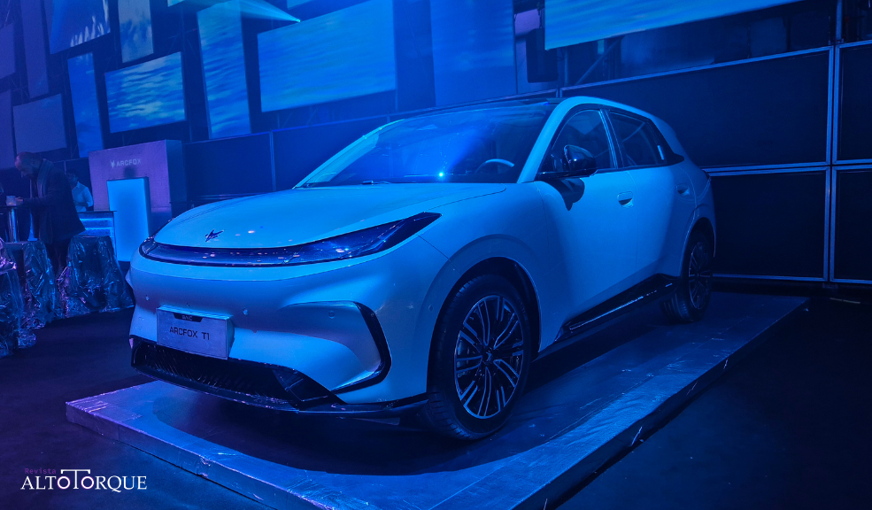 Arcfox aterriza en Colombia: el gigante BAIC Group lanza su ofensiva premium eléctrica