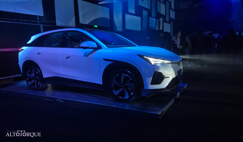 Arcfox aterriza en Colombia: el gigante BAIC Group lanza su ofensiva premium eléctrica