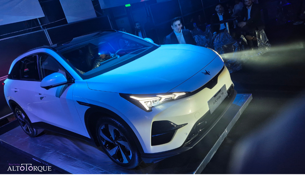 Arcfox aterriza en Colombia: el gigante BAIC Group lanza su ofensiva premium eléctrica