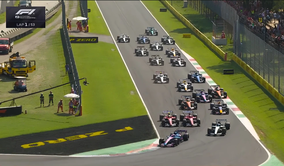 Leclerc se estrella otra vez en la misma curva de Monza; Antonelli remonta desde el 19 y gana
