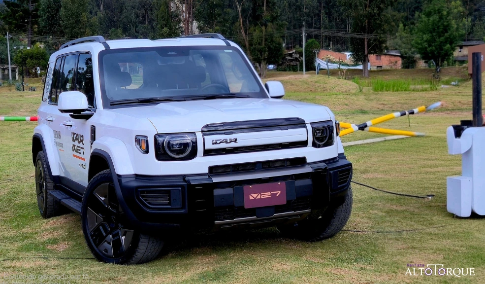 iCAUR V27 REEV llega a Colombia con 449 HP y hasta 1.000 km de autonomía combinada
